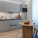 Rebirth Apartman *