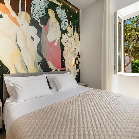 Апартаменты Rebirth *